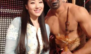 《非诚勿扰》 哪一期12号李丽娜留灯到最后的 非诚勿扰李莉娜微博